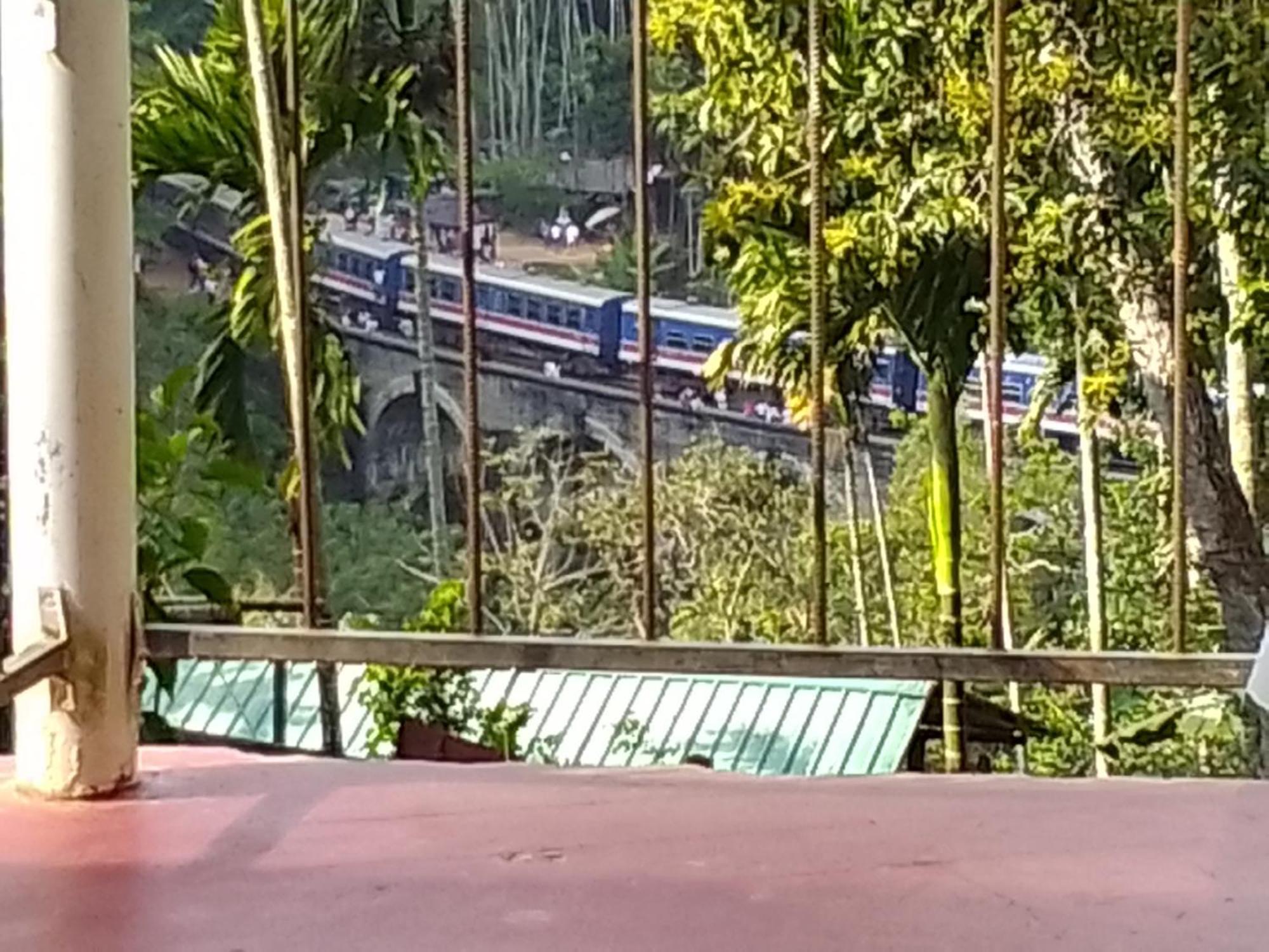 Nine Arch Araliya Homestay エッラ エクステリア 写真